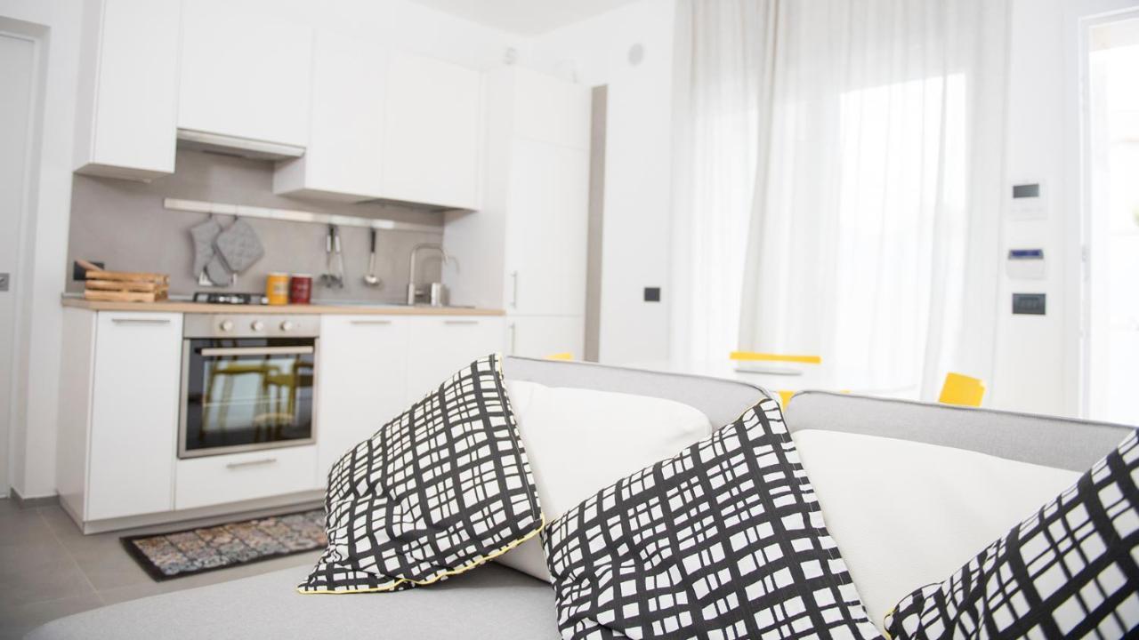 A Casa Di Ru, Bellissimo Appartamento Con Sauna Monopoli Exterior foto